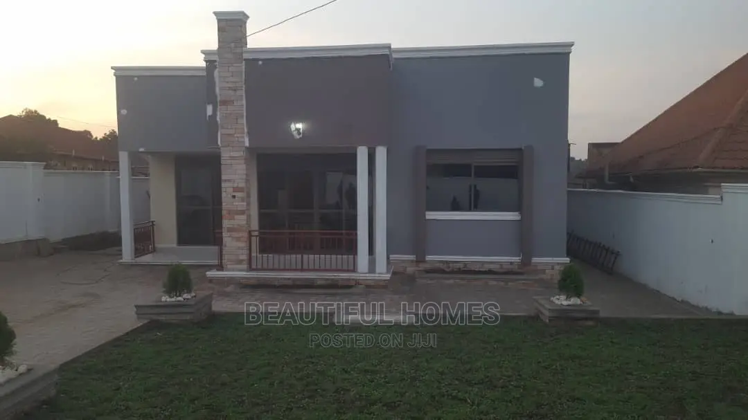 Furnished 4bdrm House in Kira for Sale in Kira