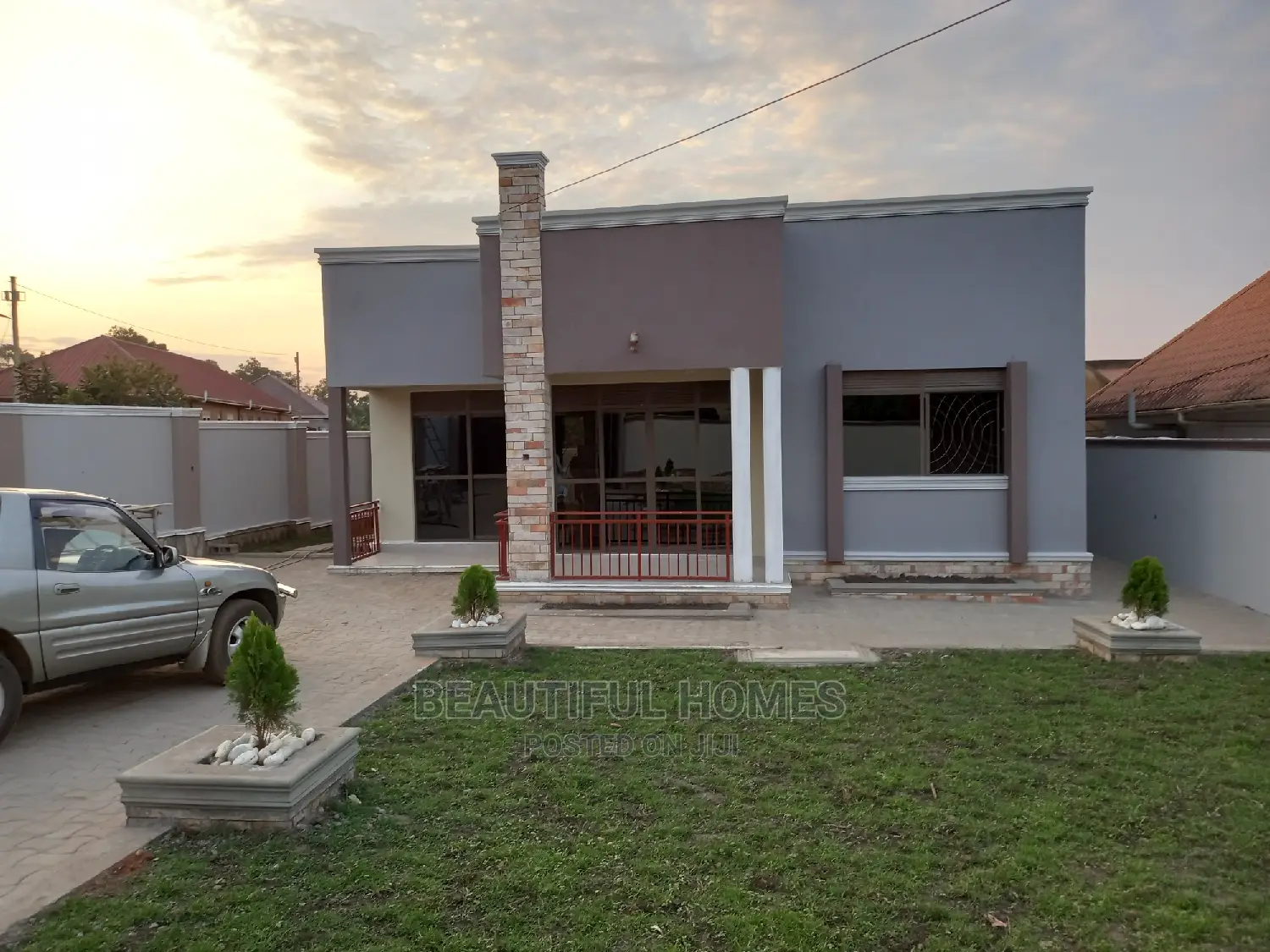 Furnished 4bdrm Bungalow in Kira for Sale in Kira