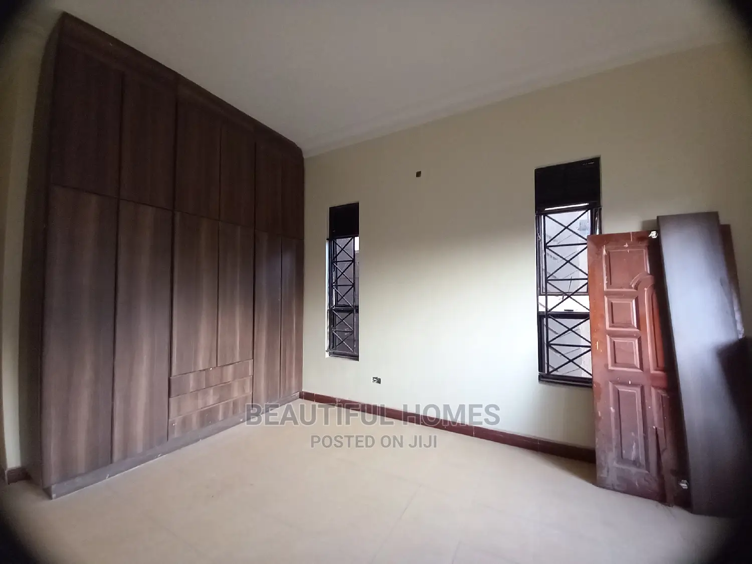 Furnished 4bdrm Bungalow in Kira for Sale in Kira