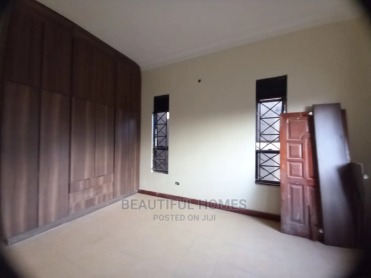 Furnished 4bdrm House in Kira Organised for Sale in Kira