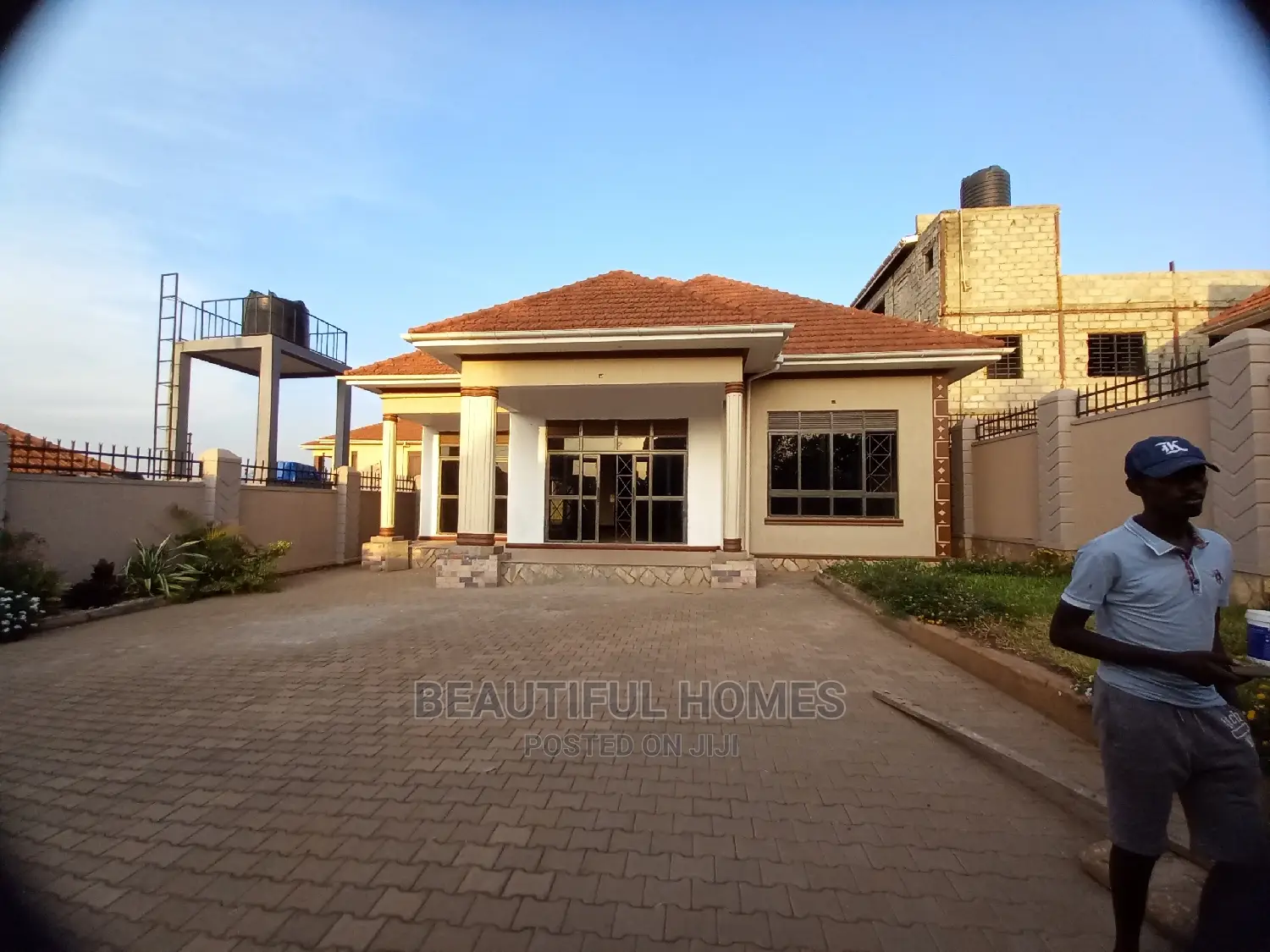 Furnished 4bdrm Maisonette in Kira for Sale in Kira
