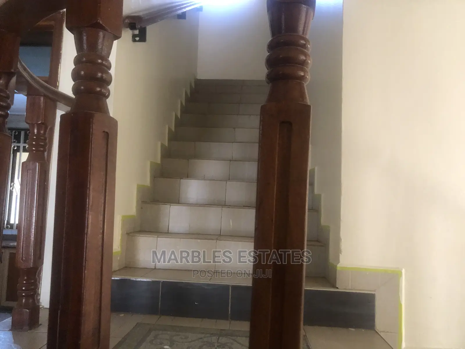 4bdrm Duplex in Bugolobi, Central Division for Rent in Central Division