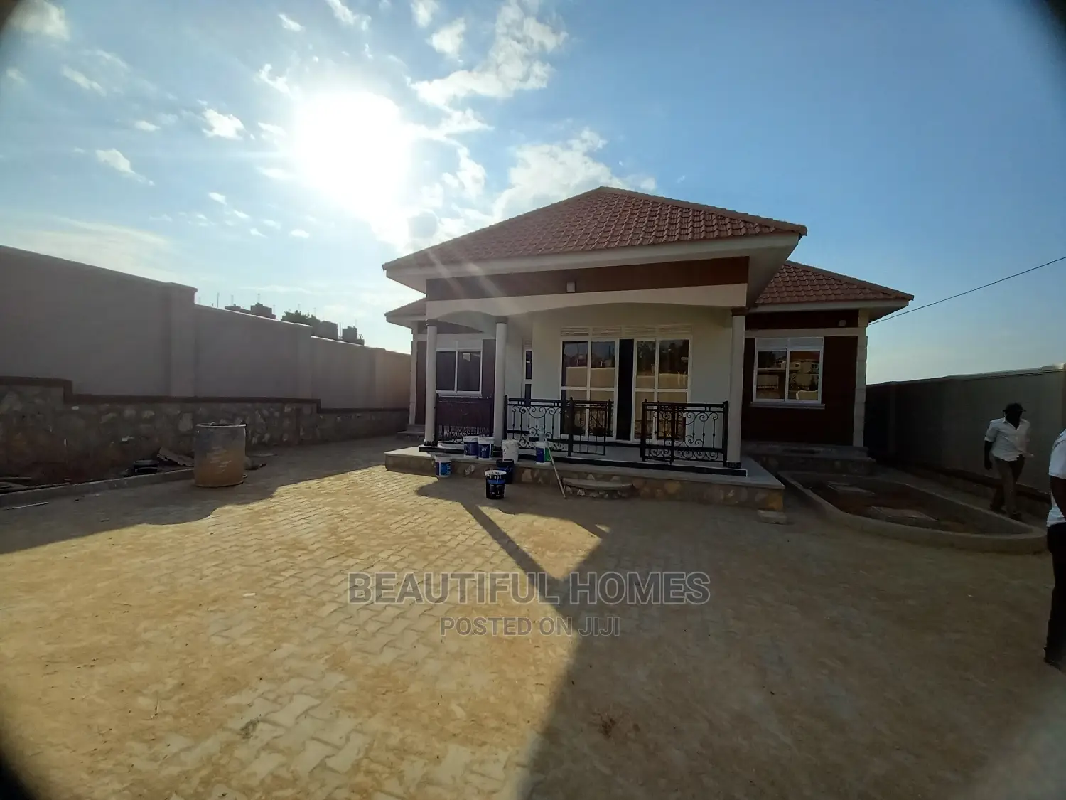 Furnished 4bdrm Bungalow in Kira Posh for Sale in Kira
