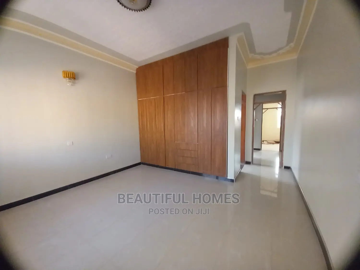 Furnished 4bdrm Bungalow in Kira for Sale in Kira