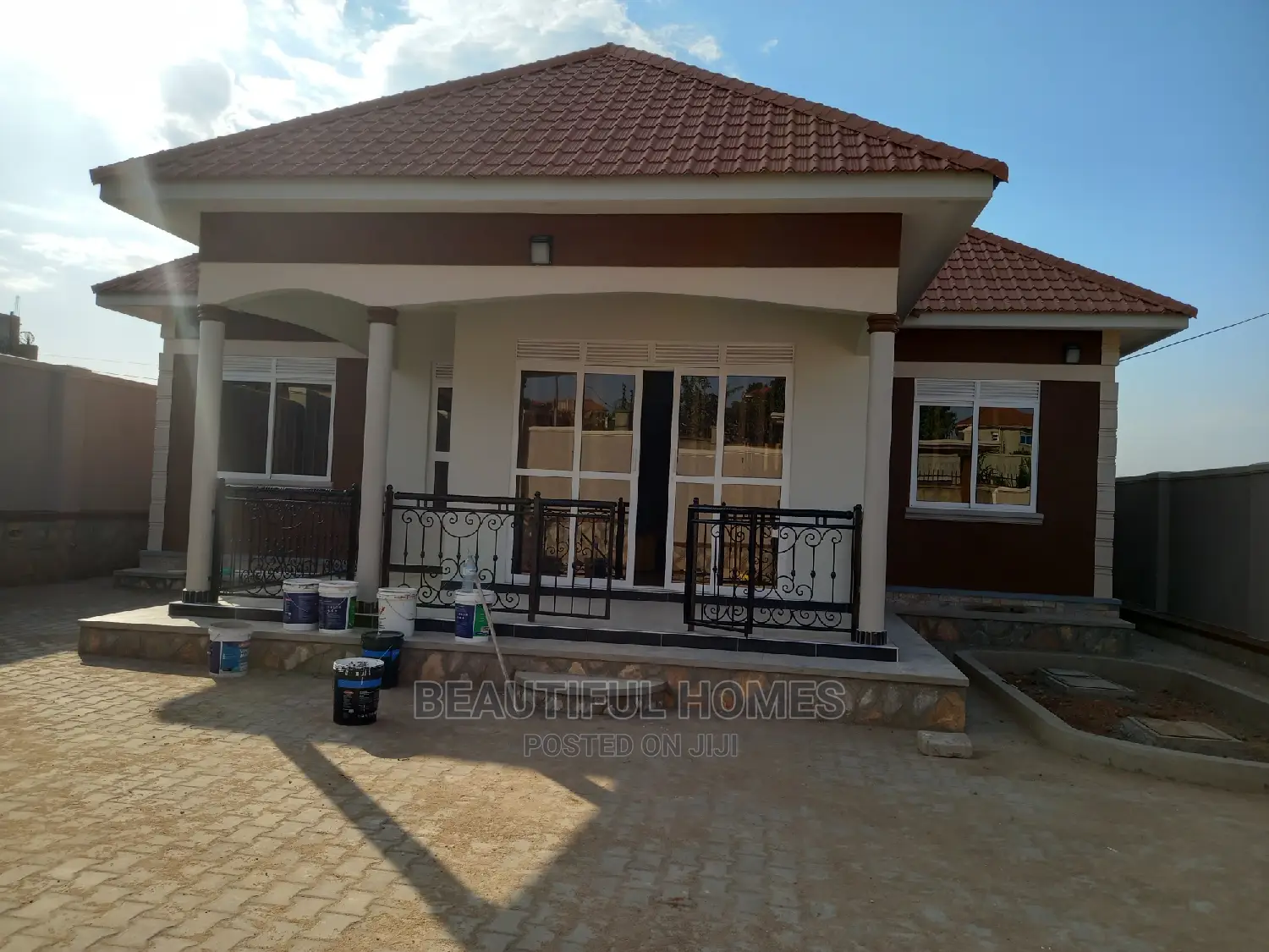 Furnished 4bdrm Bungalow in Kira for Sale in Kira