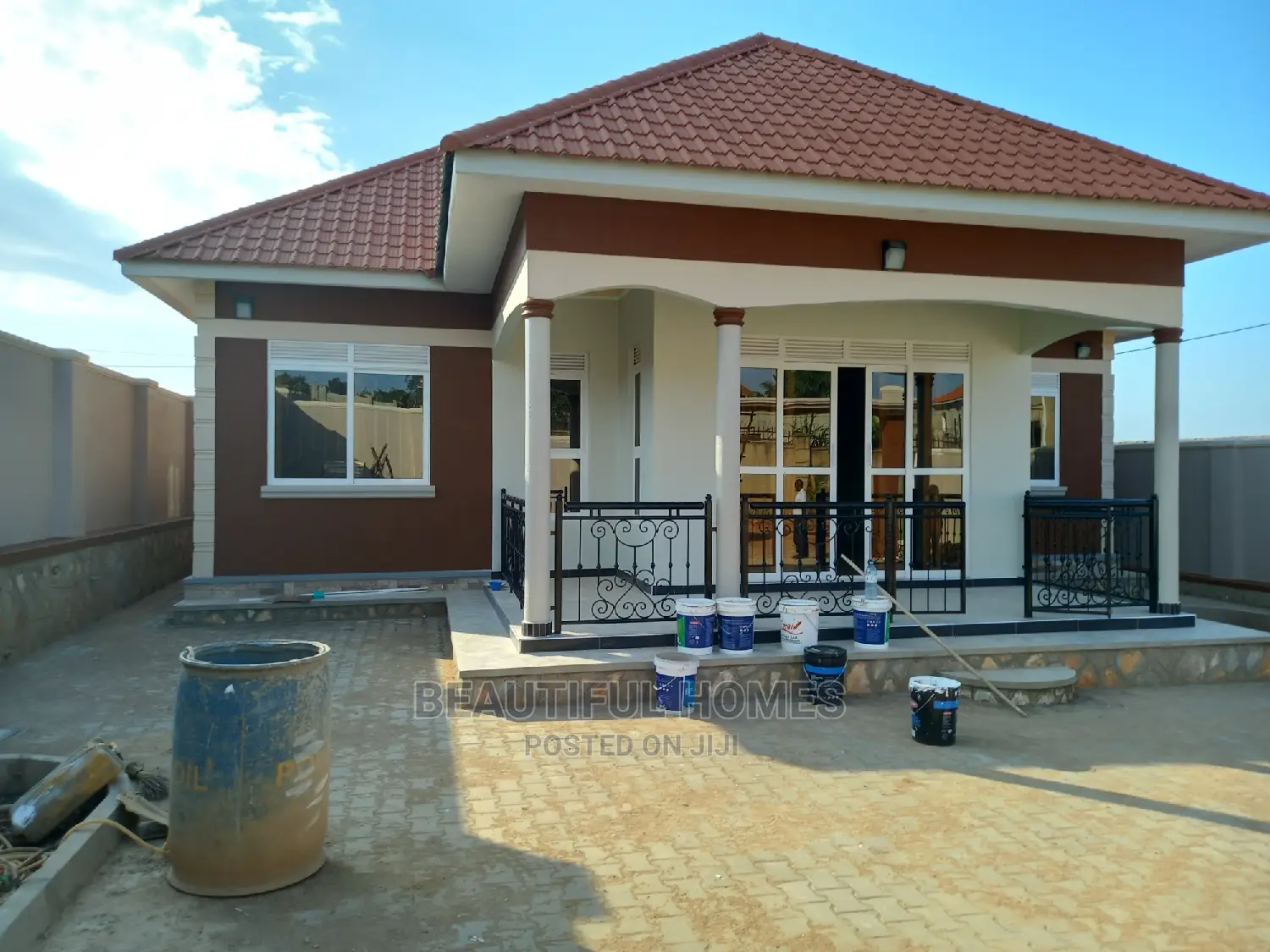 Furnished 4bdrm Maisonette in Kira for Sale in Kira