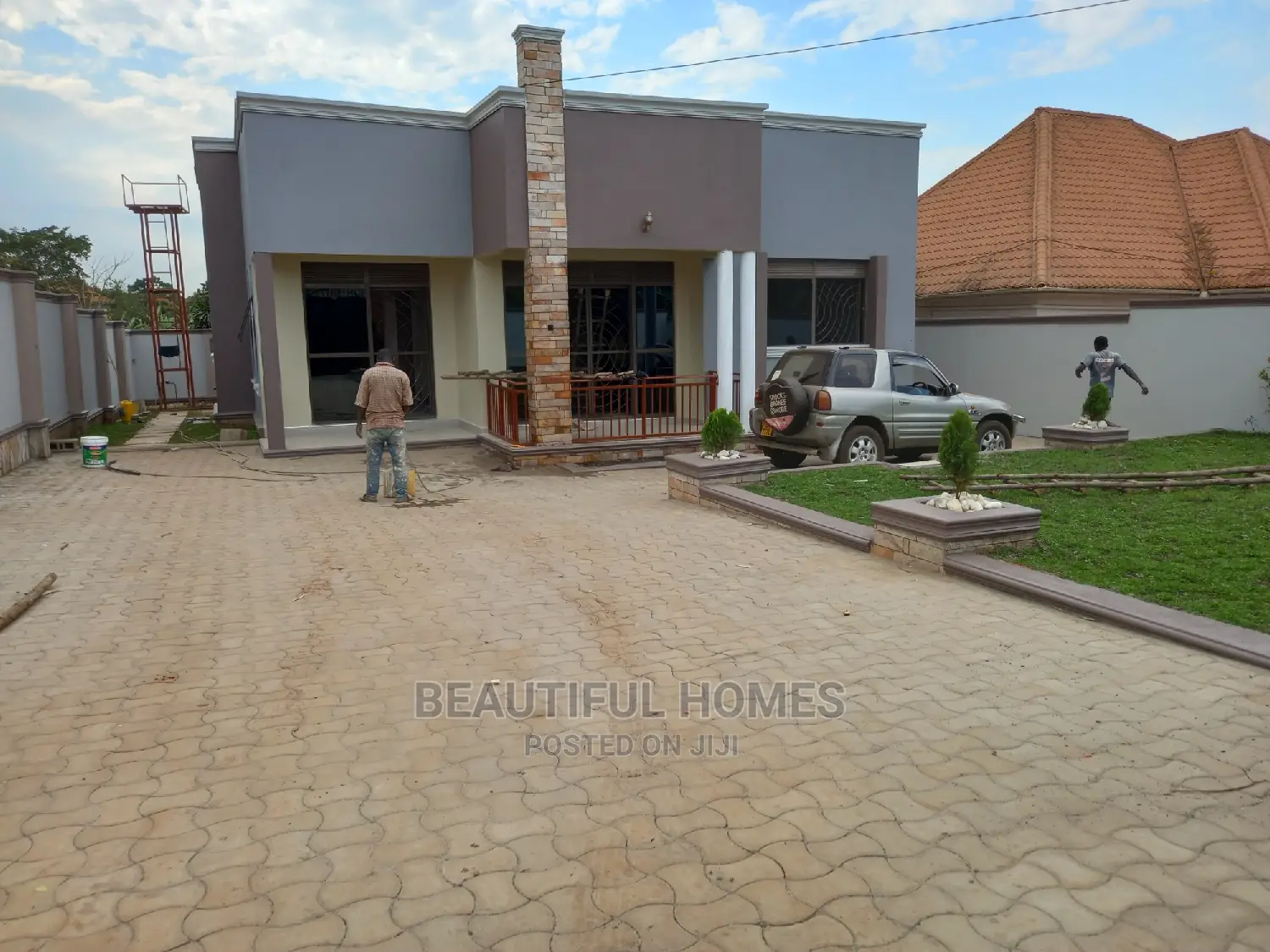 Furnished 4bdrm Bungalow in Kira for Sale in Kira