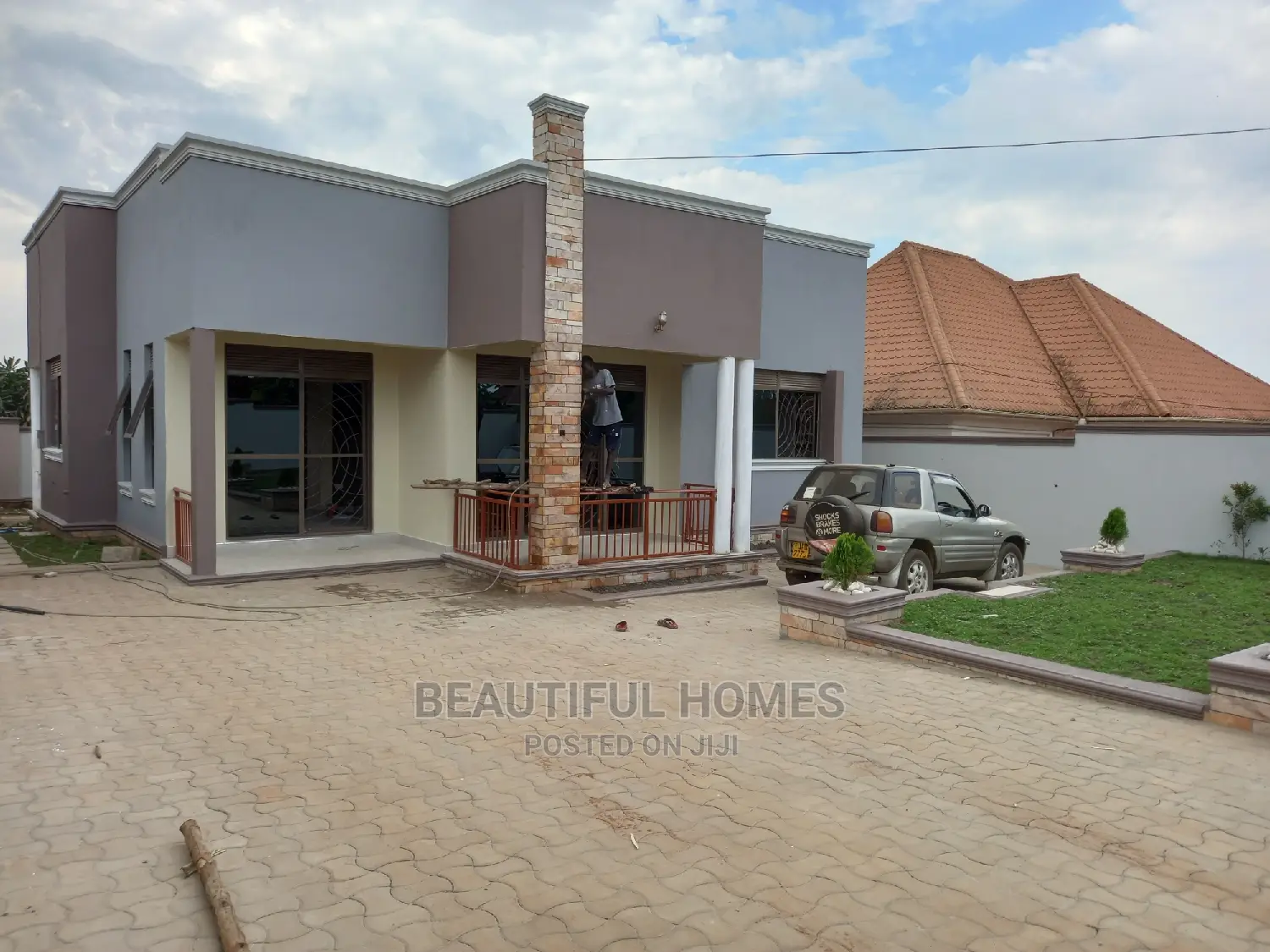 Furnished 4bdrm House in Kira for Sale in Kira