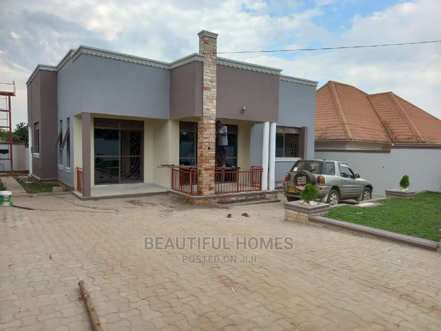 Furnished 4bdrm House in Kira for Sale in Kira
