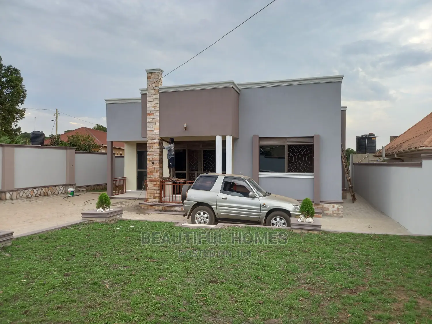 Furnished 4bdrm House in Kira for Sale in Kira