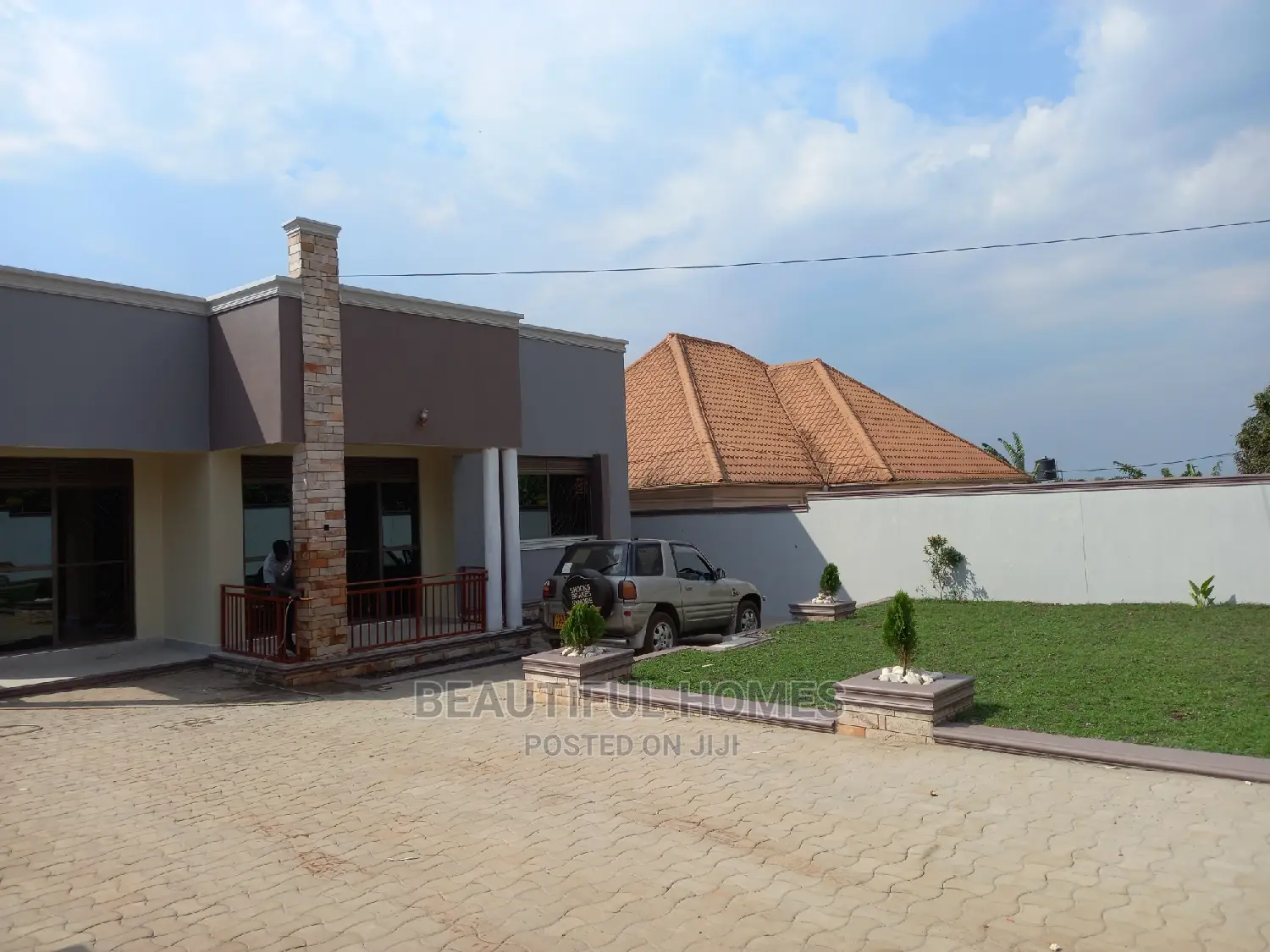 Furnished 4bdrm House in Kira for Sale in Kira