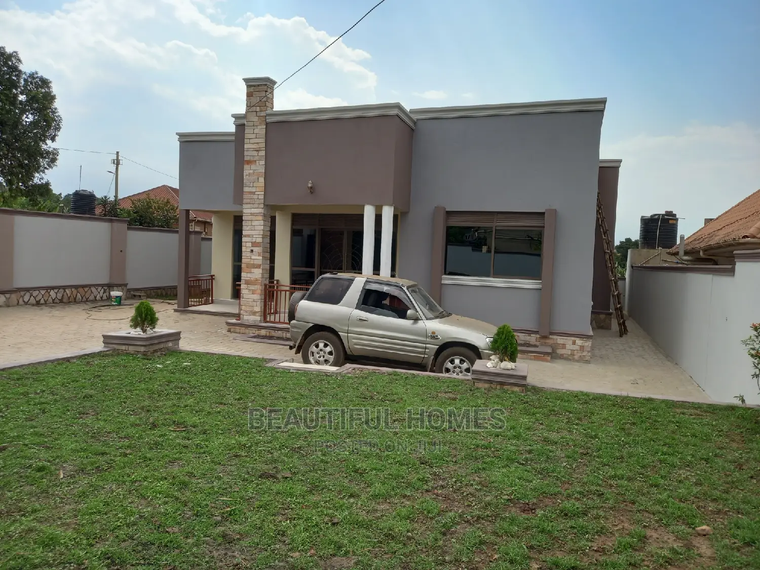 Furnished 4bdrm House in Kira for Sale in Kira