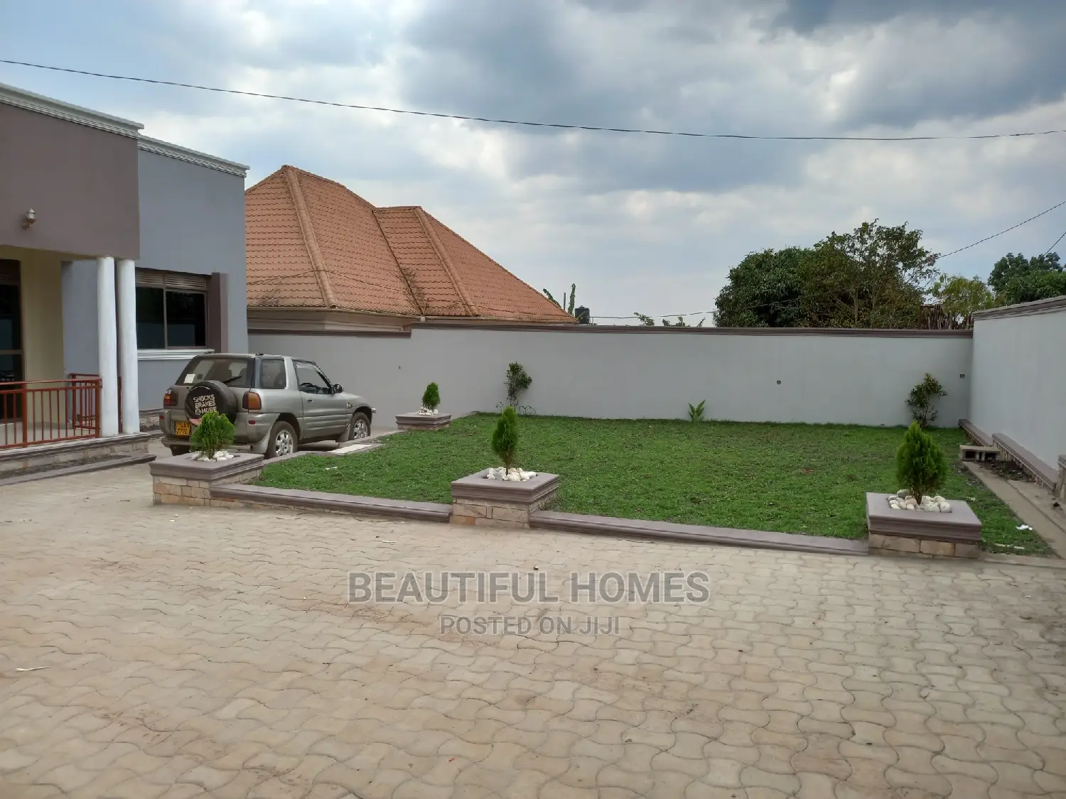 Furnished 4bdrm Bungalow in Kira for Sale in Kira