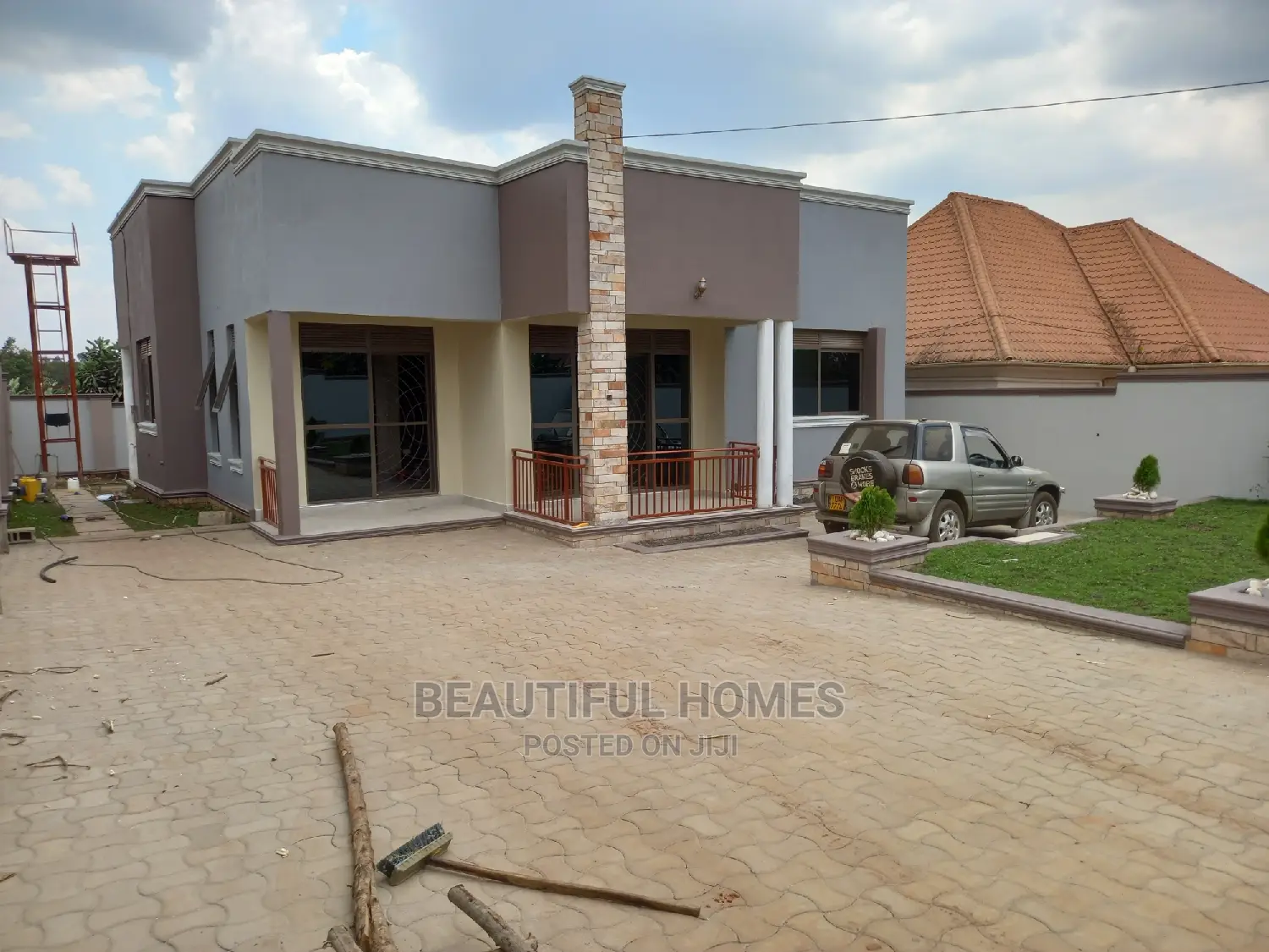 Furnished 4bdrm Bungalow in Kira for Sale in Kira