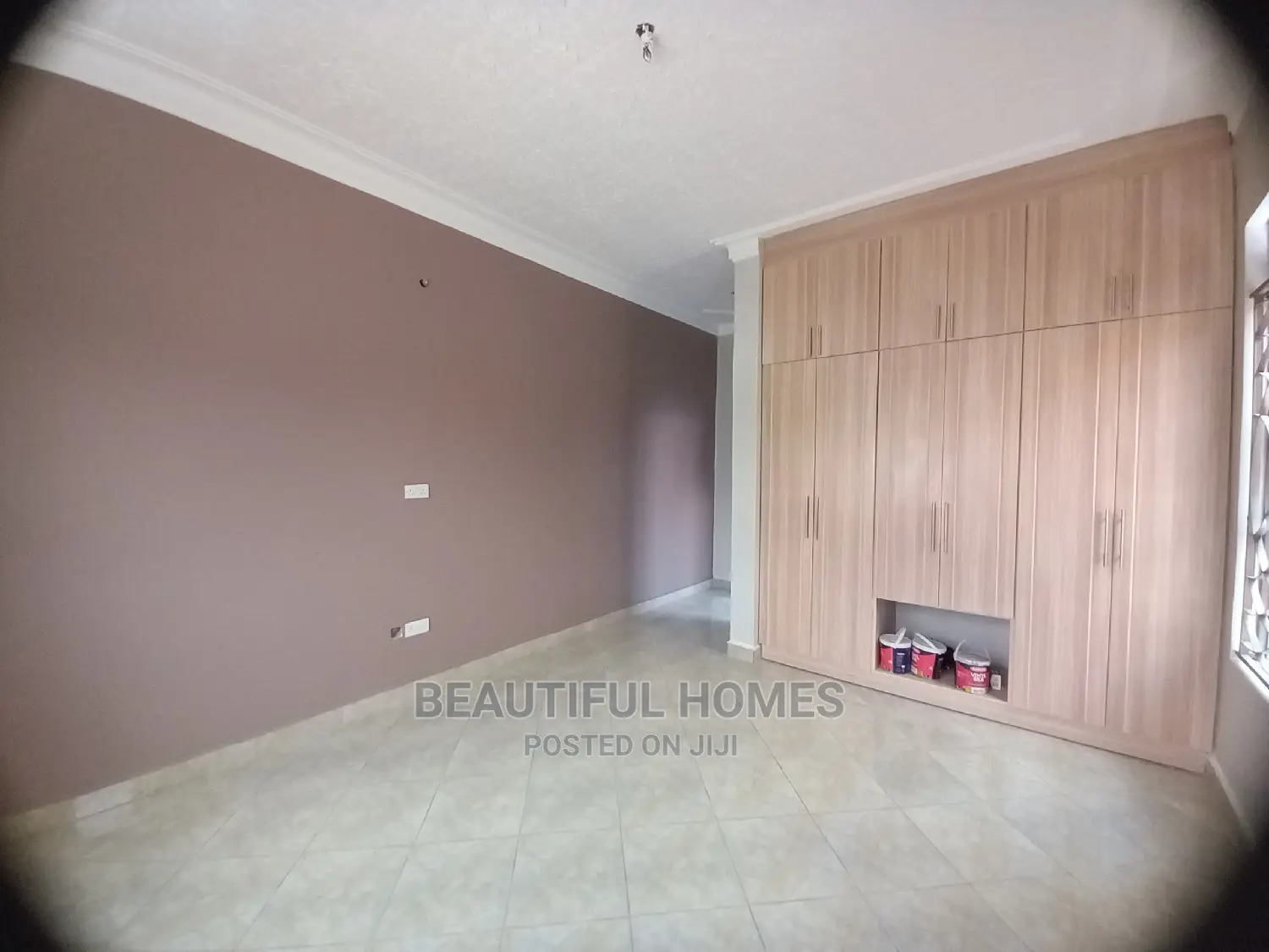 Furnished 4bdrm Bungalow in Kira for Sale in Kira