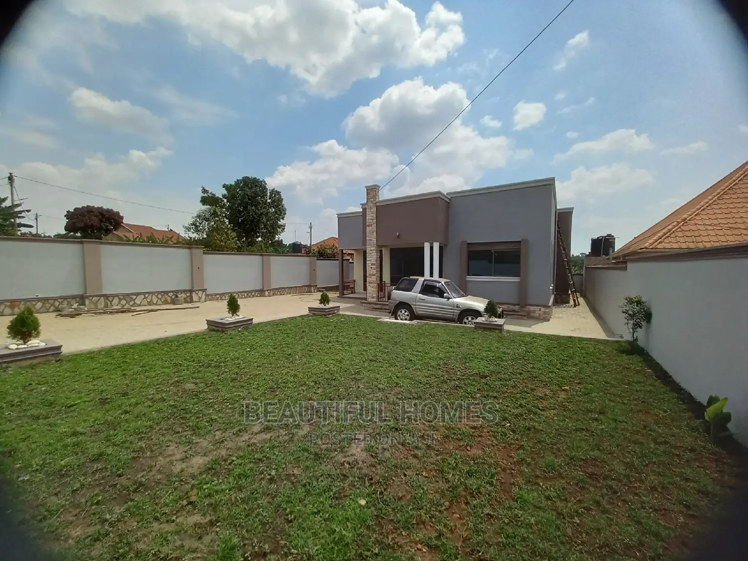 Furnished 4bdrm House in Kira for Sale in Kira