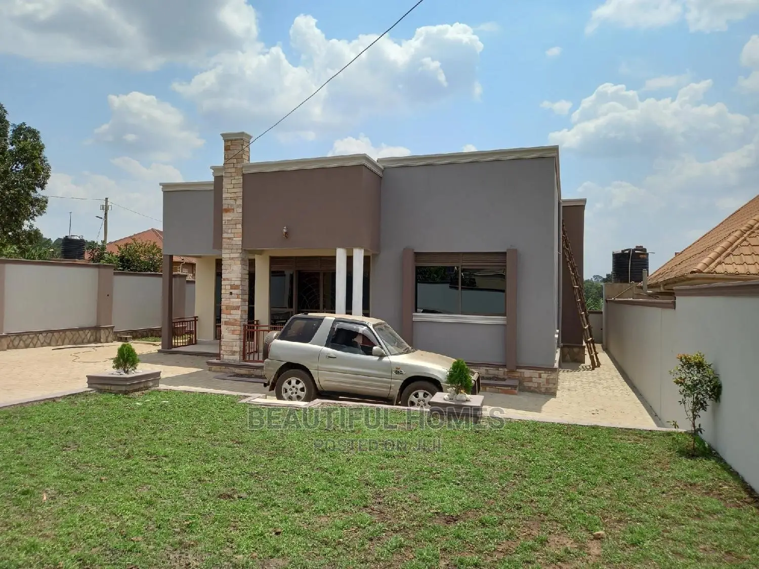 Furnished 4bdrm Bungalow in Kira for Sale in Kira