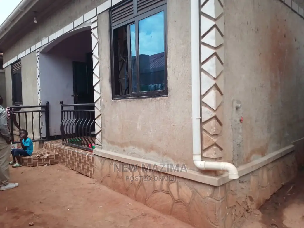 2bdrm House in Salaama Munyonyo, Division B for Sale in Division B