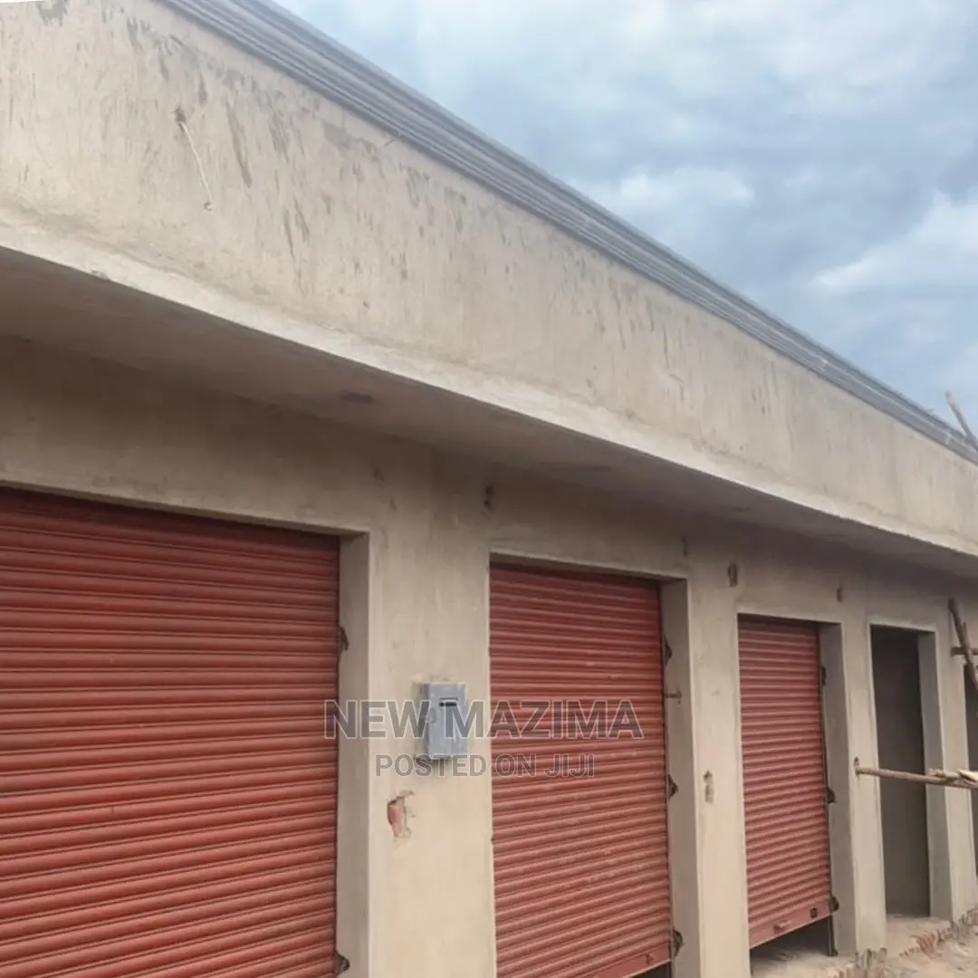 Newly Constructed Busy Shops on Quicksale in Katwe Tarmac Rd in Division A