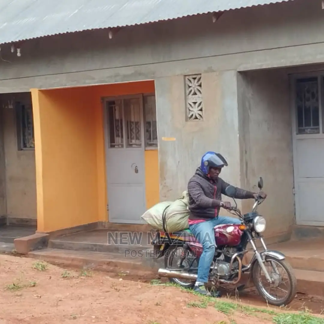 3bdrm House in Kawempe Kawanda, Division a for Sale in Division A