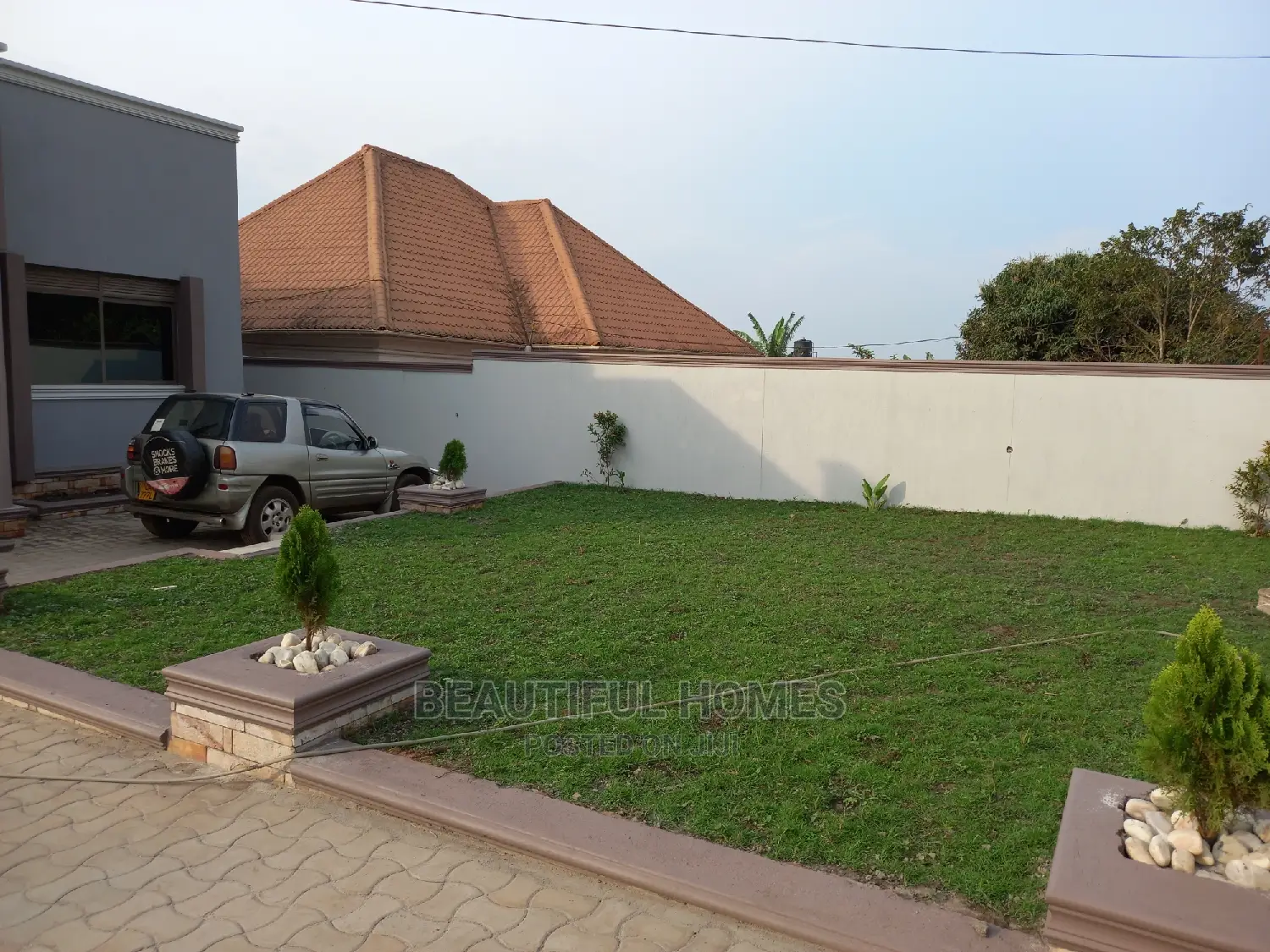 Furnished 4bdrm Bungalow in Kira, Central Division for Sale in Central Division