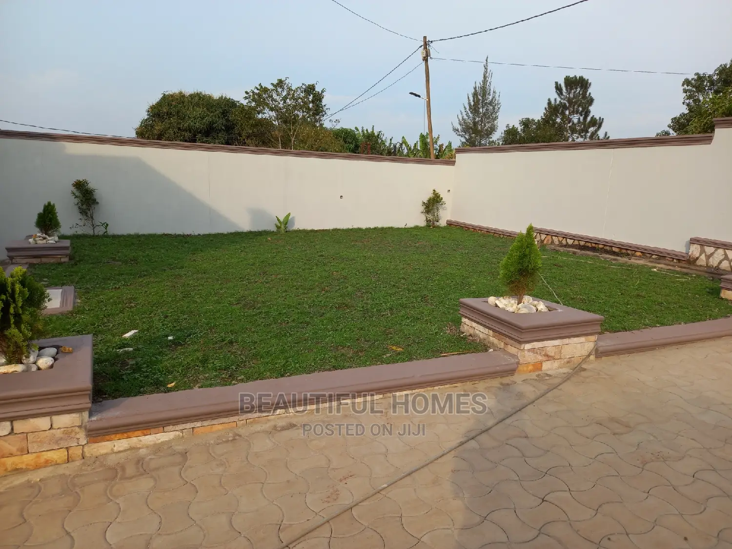 Furnished 4bdrm House in Kira, Central Division for Sale in Central Division
