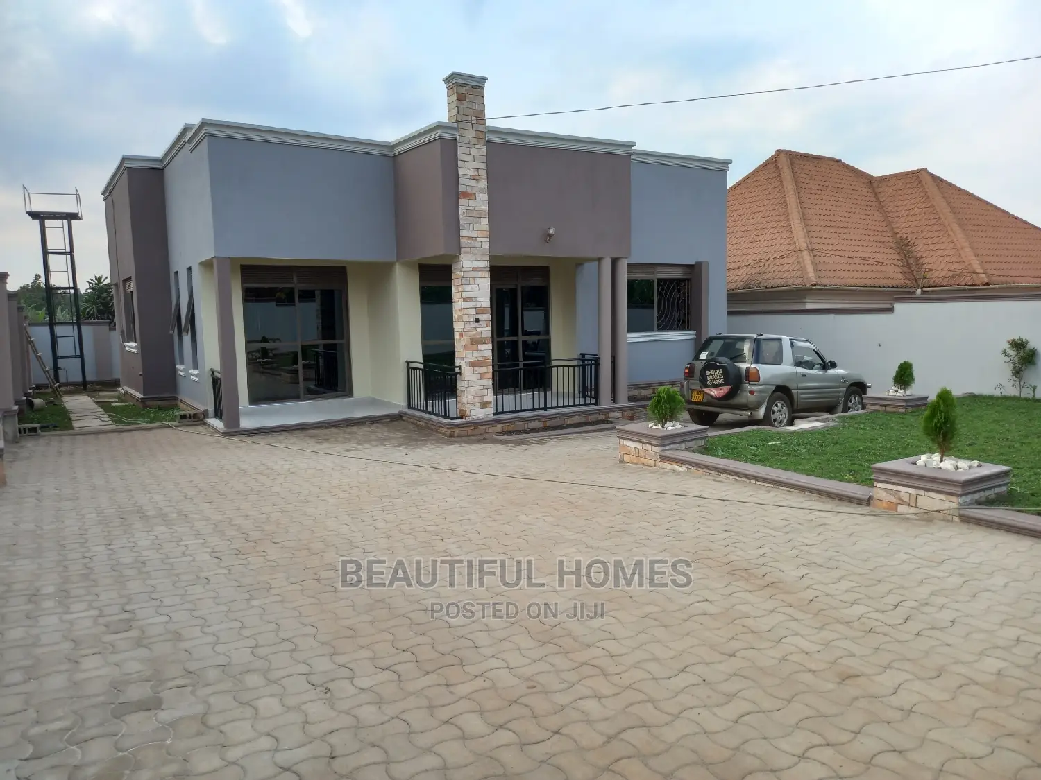 Furnished 4bdrm Maisonette in Kira for Sale in Kira