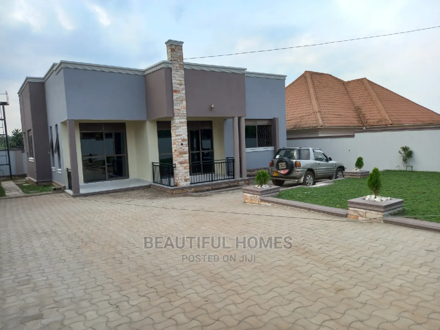 Furnished 4bdrm Maisonette in Kira for Sale in Kira