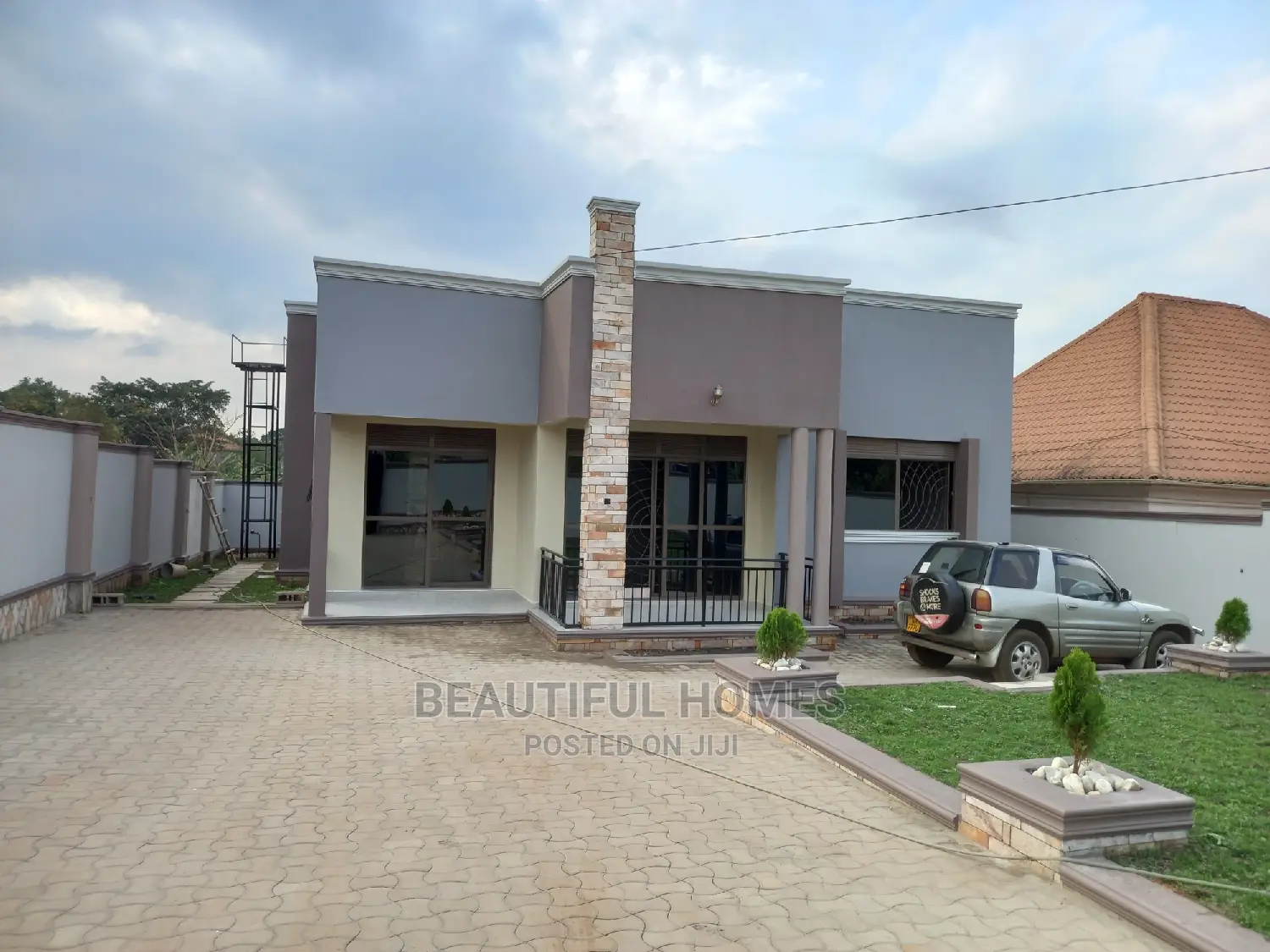 Furnished 4bdrm Bungalow in Kira for Sale in Kira
