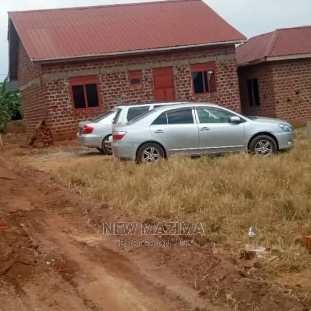 Very Nice and Affordable Plot on Quicksale After Munyonyo in Division A