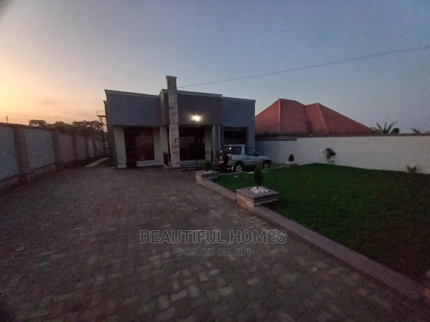 Furnished 4bdrm Bungalow in Kira for Sale in Kira