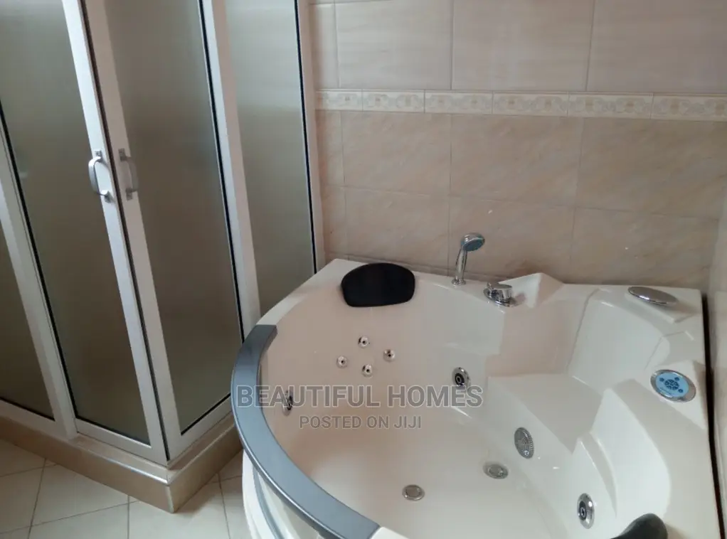 Furnished 4bdrm House in Kira Corporate for Sale in Kira