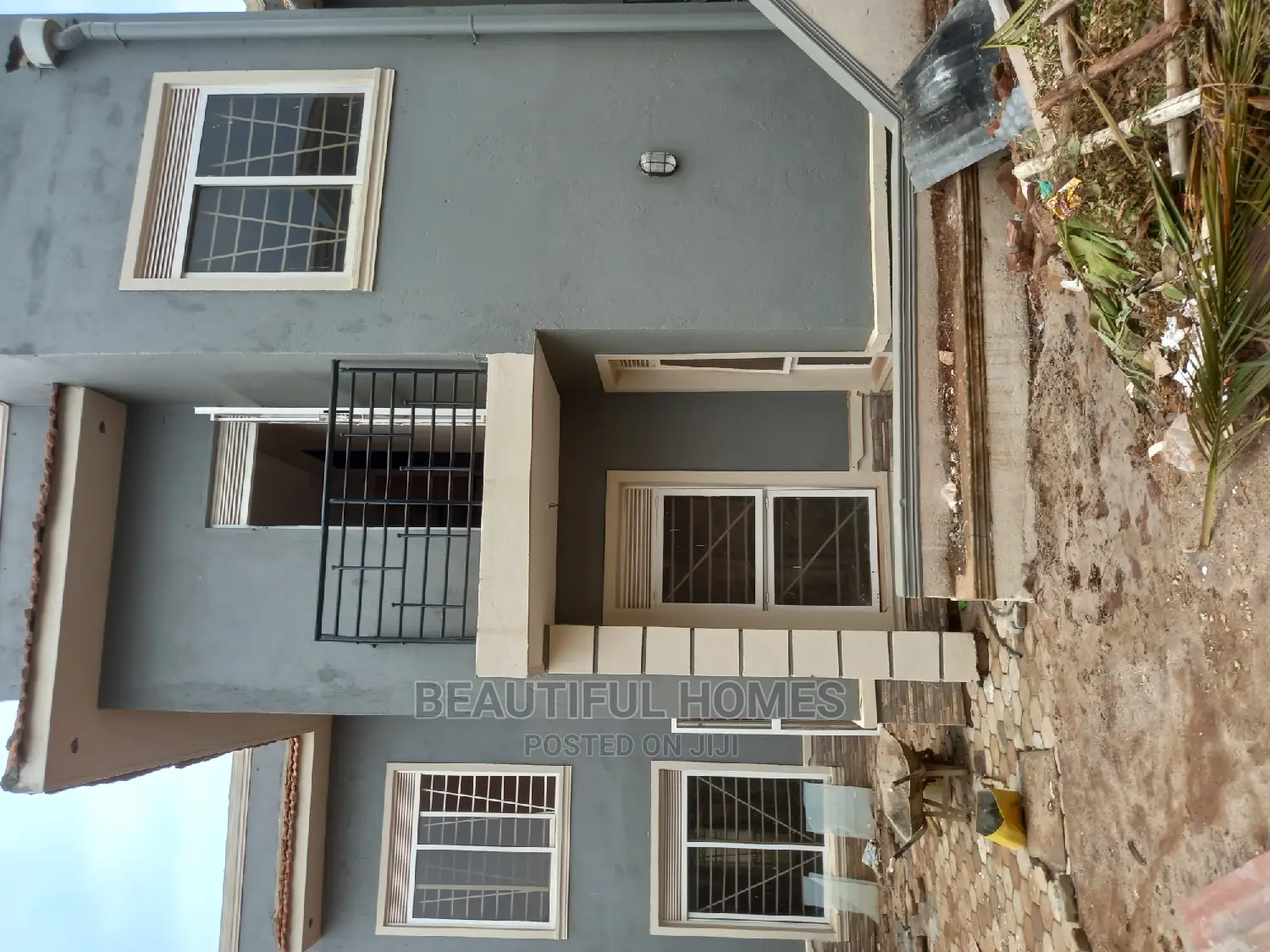 Furnished 4bdrm Duplex in Kira Corporate for Sale in Kira