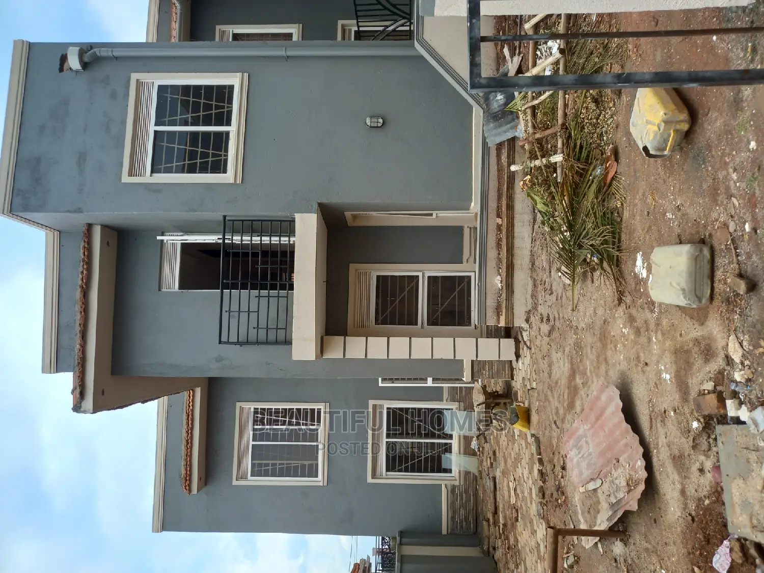 Furnished 4bdrm House in Kira Corporate for Sale in Kira