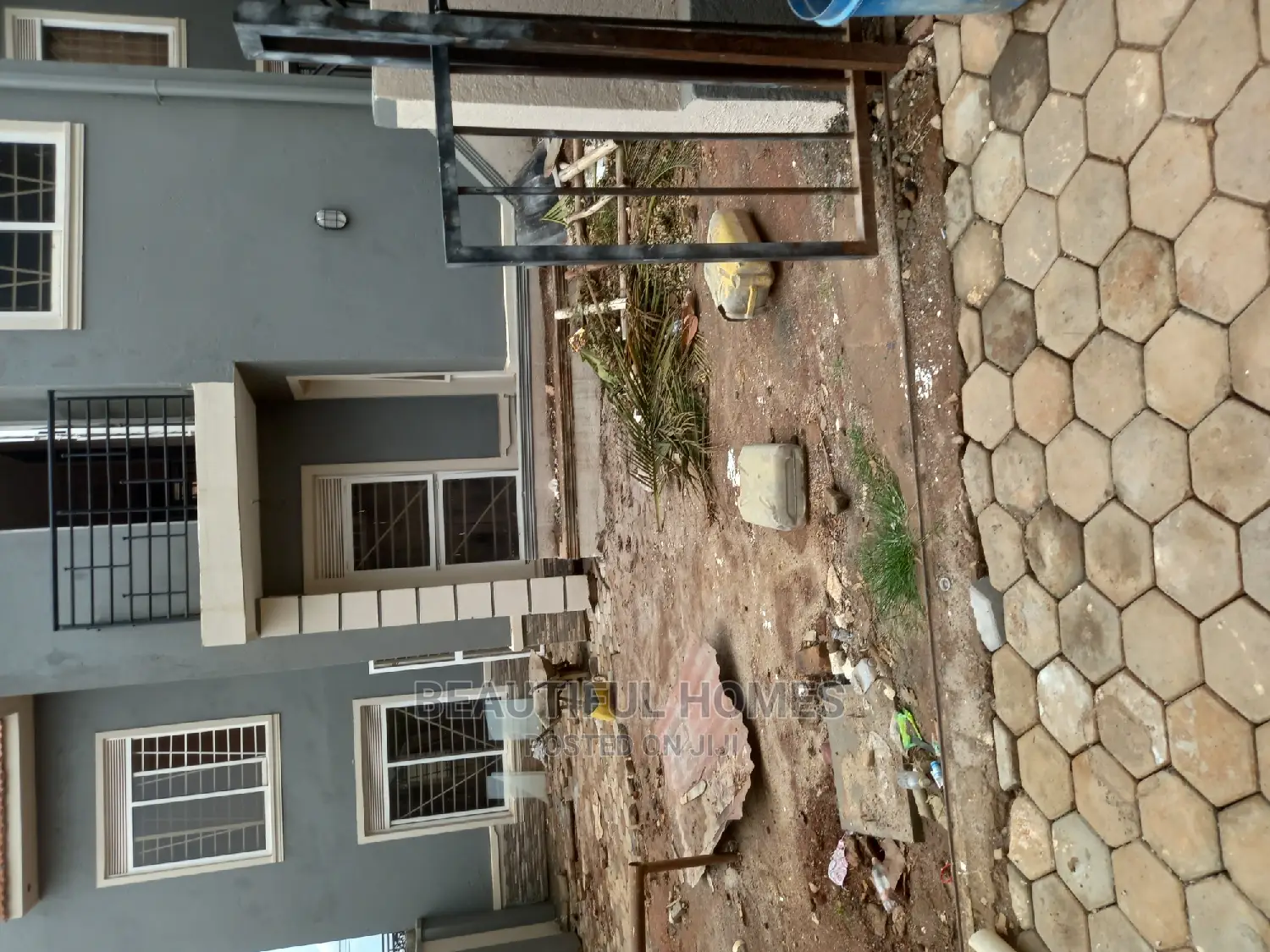 Furnished 4bdrm Maisonette in Mamerito Road, Kira for Sale in Kira