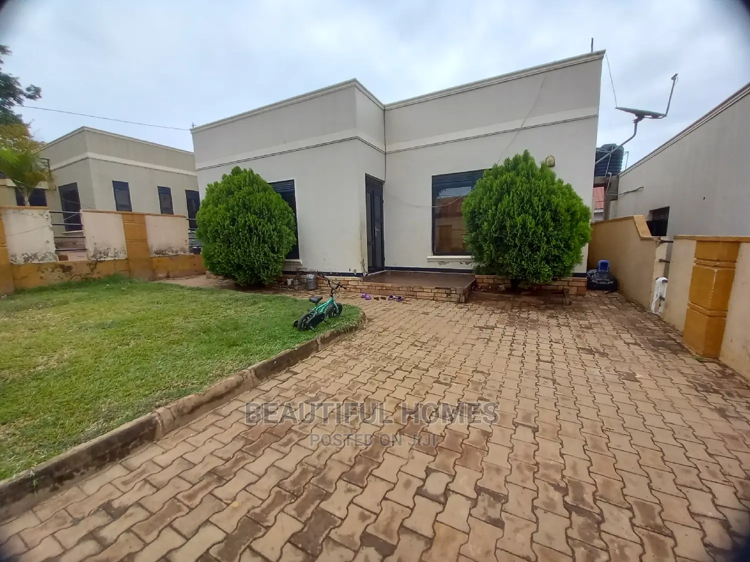 Furnished 3bdrm House in Kira for Sale in Kira