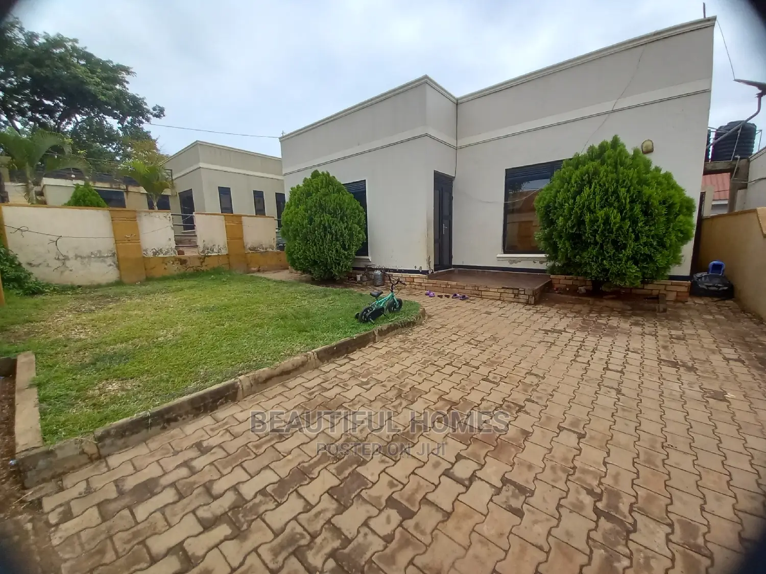 Furnished 3bdrm House in Kira for Sale in Kira