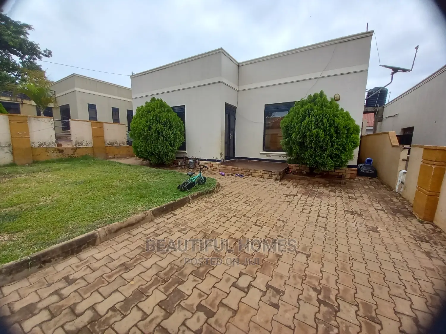 Furnished 3bdrm House in Kira for Sale in Kira