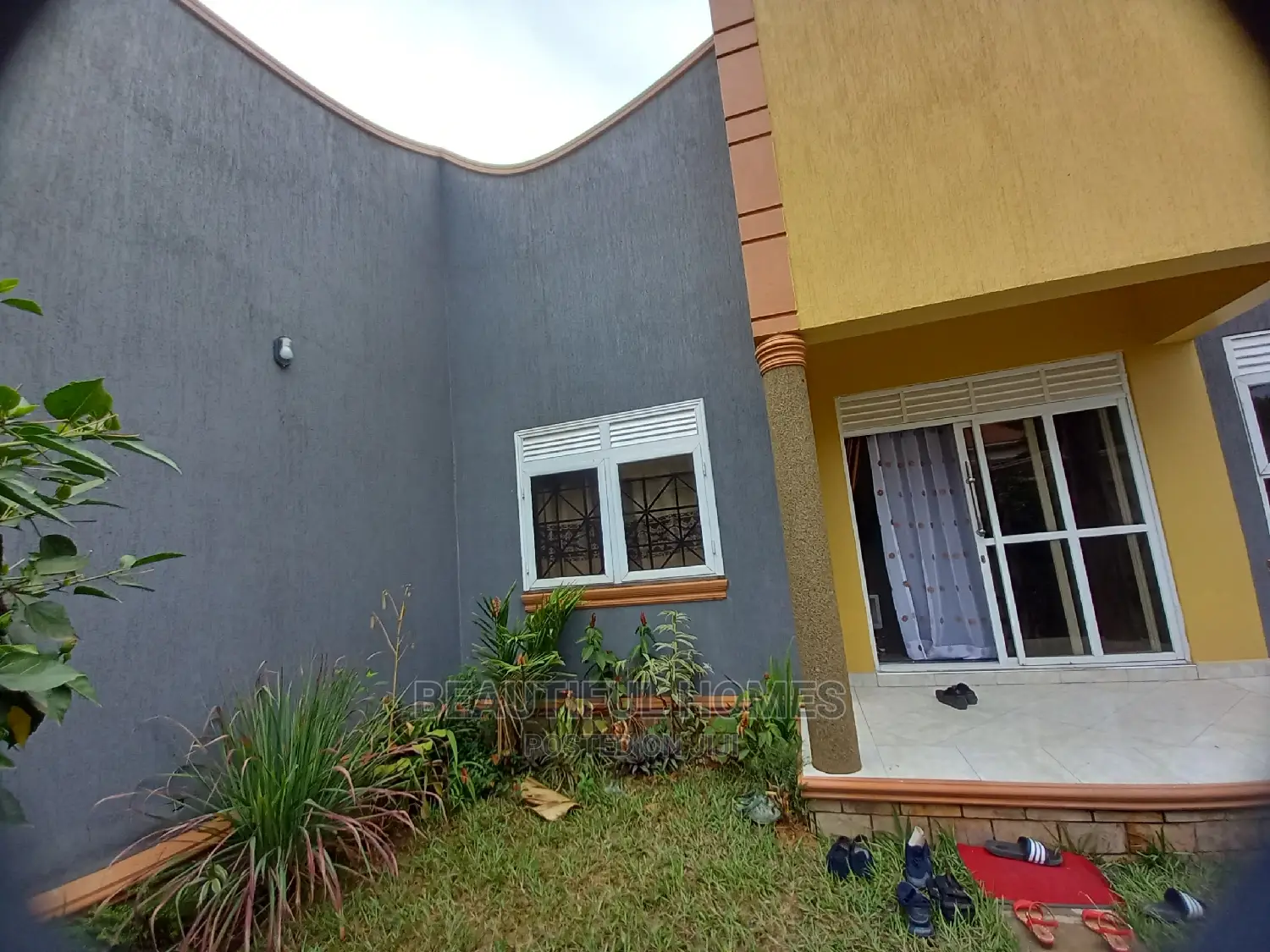 Furnished 4bdrm Bungalow in Najjera Corporate, Kira for Sale in Kira