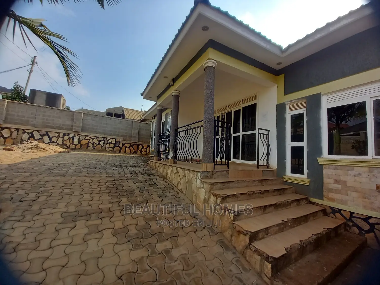 Furnished 3bdrm House in Kira Corporate for Sale in Kira