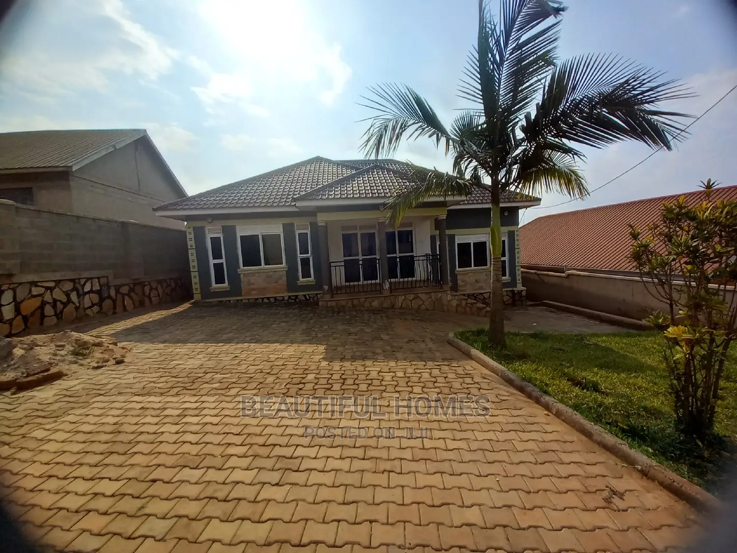 Furnished 3bdrm Bungalow in Kira Executive for Sale in Kira