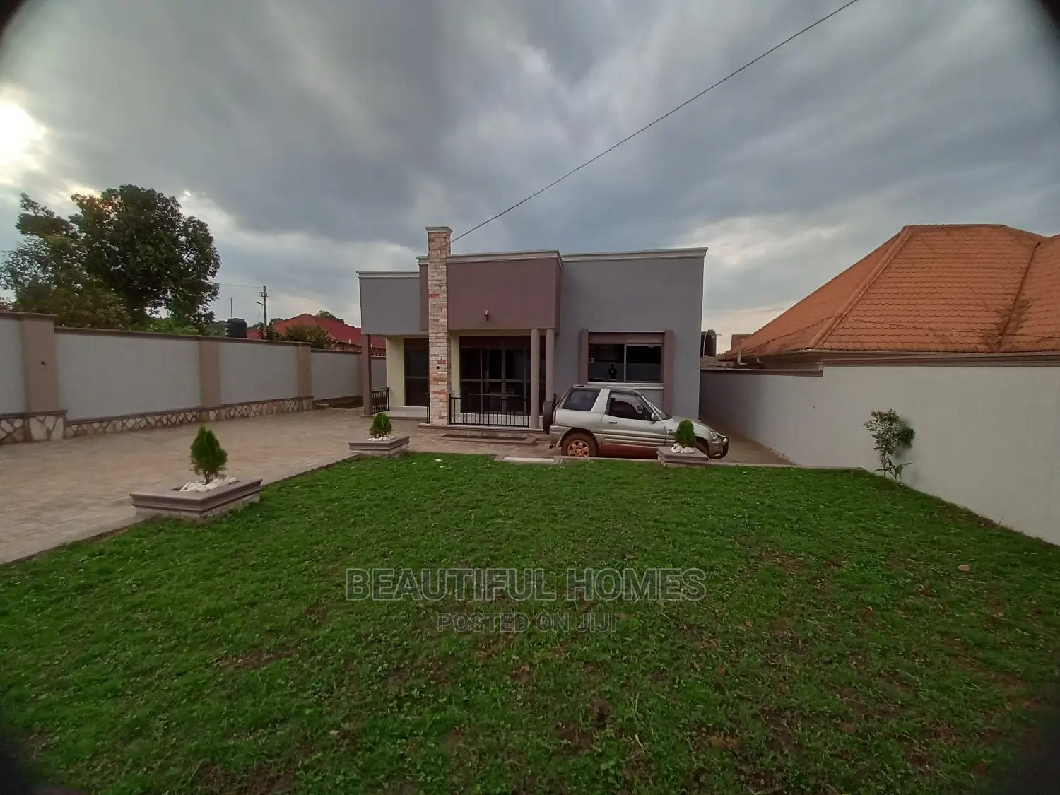 Furnished 4bdrm Maisonette in Kira, Central Division for Sale in Central Division