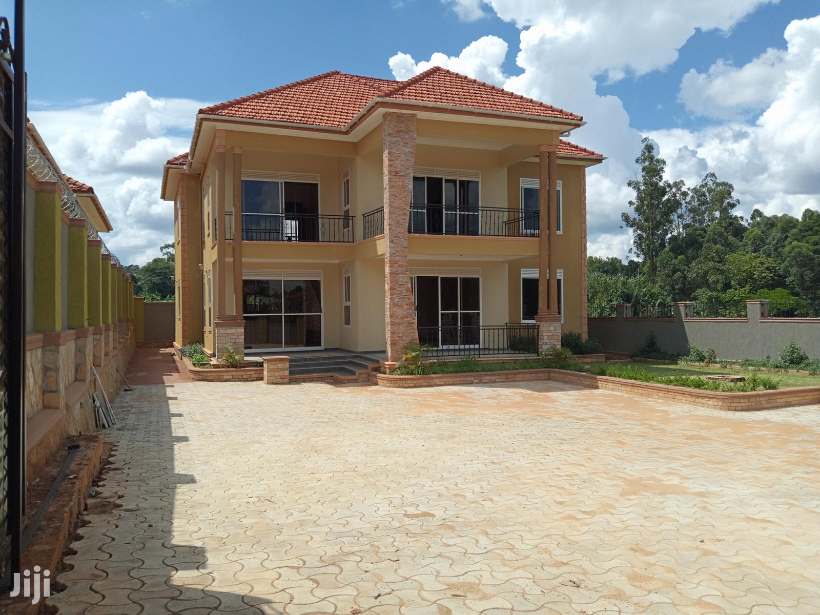 Six Bedroom Mansion In Kira For Sale in Kampala
