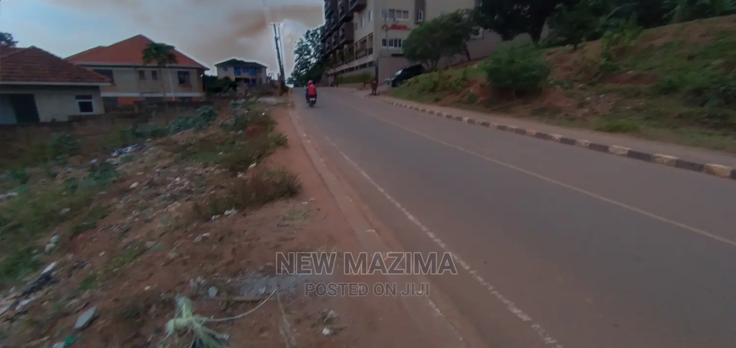 Very Prime Plot for Furnished Apartments Onsale in Makindye in Makindye