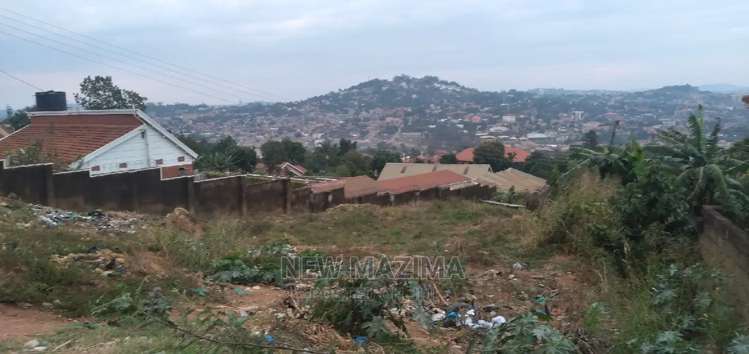 Very Prime Plot for Furnished Apartments Onsale in Makindye in Makindye