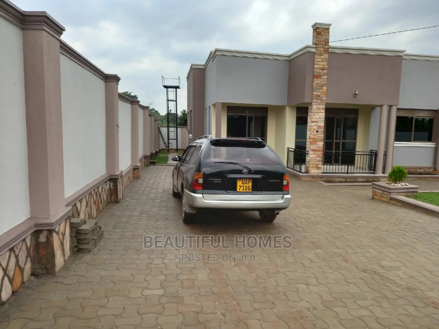 Furnished 4bdrm House in Kira for Sale in Kira