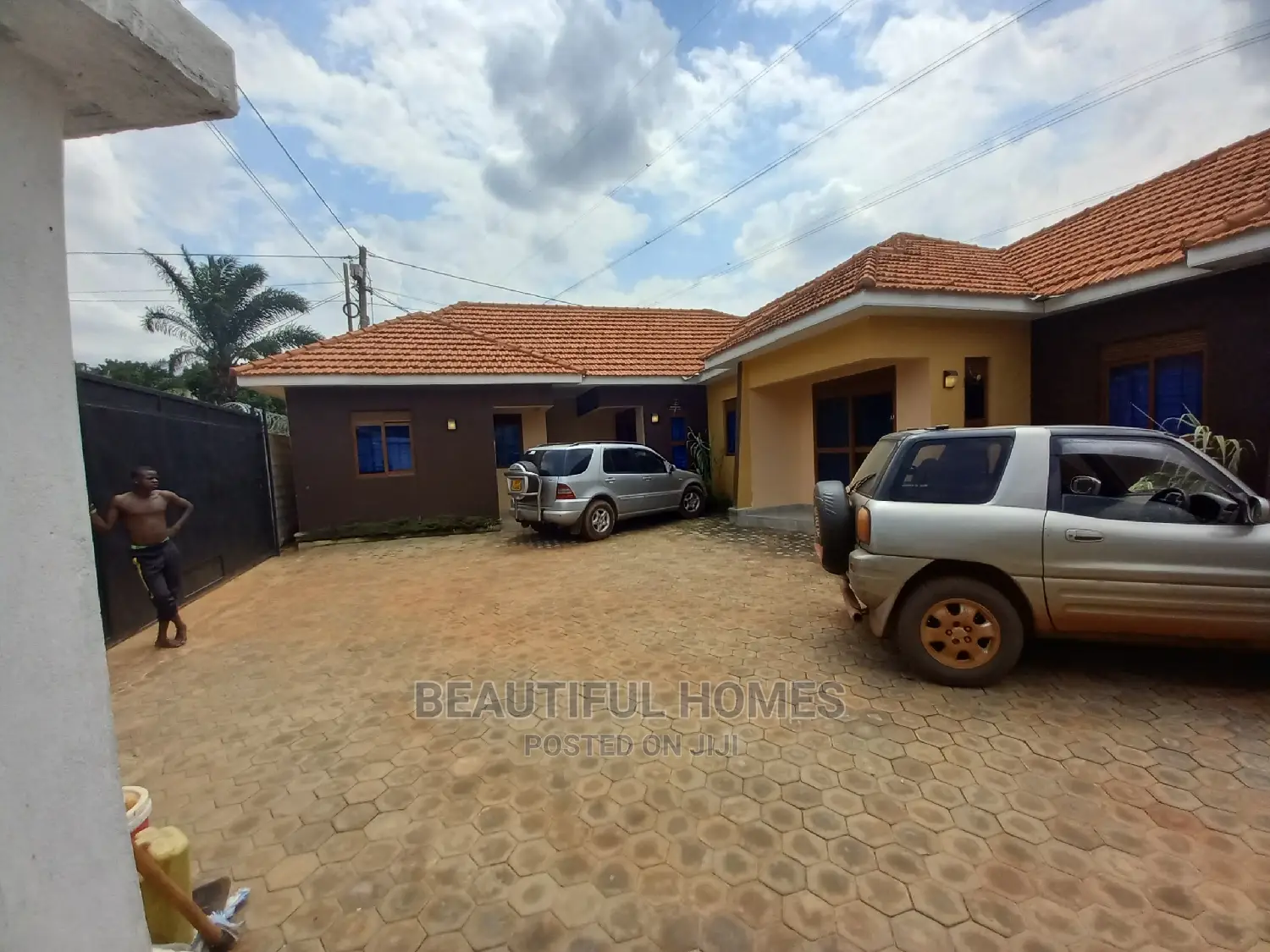 Furnished 1bdrm House in Kyanja Corporate, Central Division for Sale in Central Division