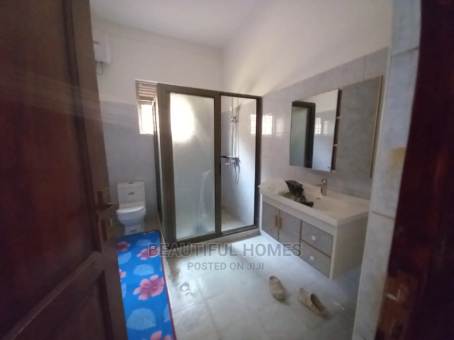 Furnished 4bdrm Bungalow in Kyanja, Central Division for Sale in Central Division