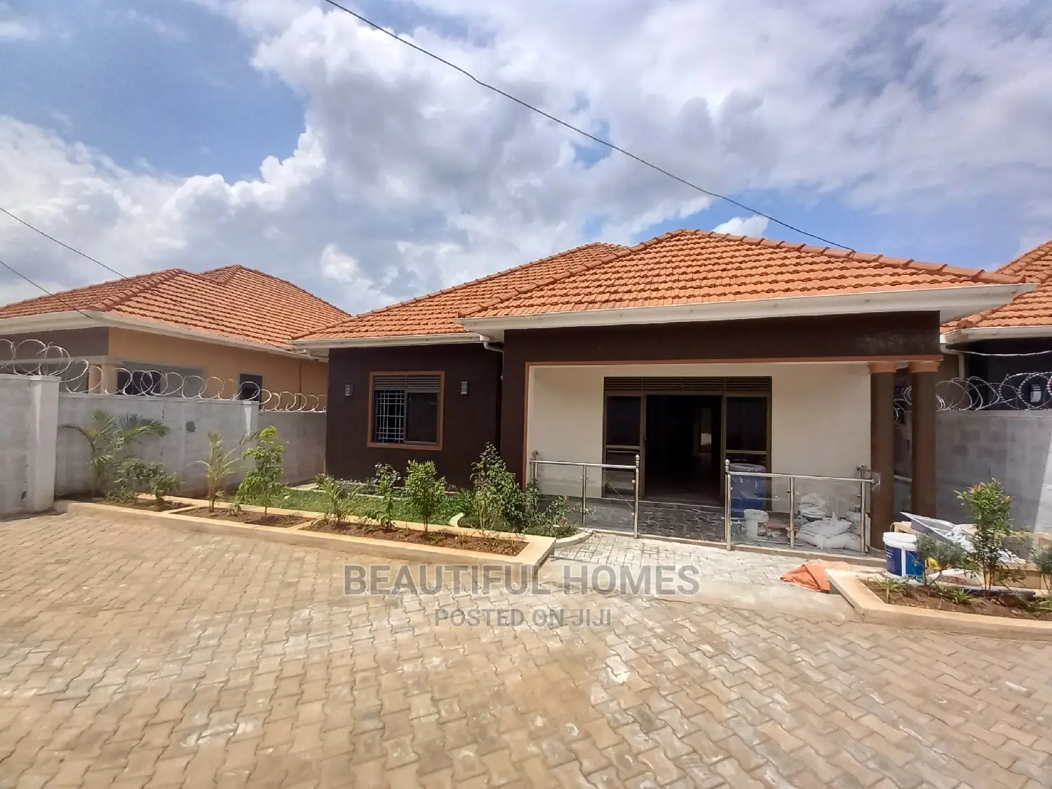 Furnished 4bdrm House in Kyanja Wealthy, Central Division for Sale in Central Division