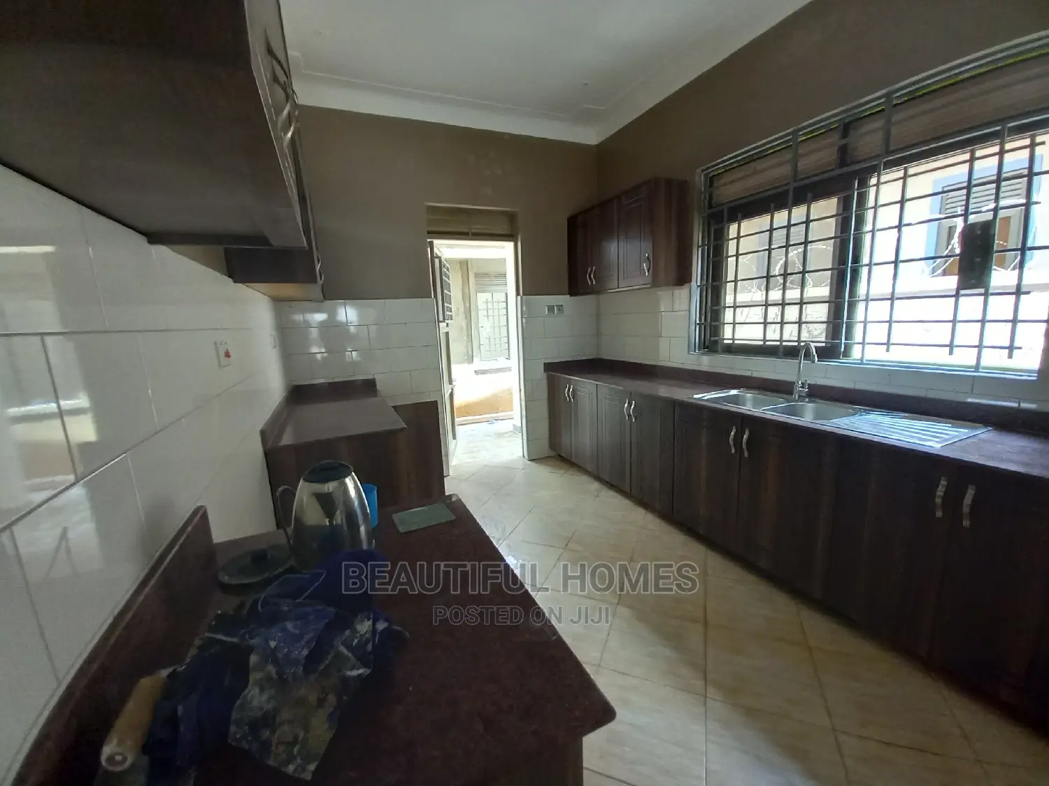 Furnished 4bdrm House in Kyanja Wealthy, Central Division for Sale in Central Division